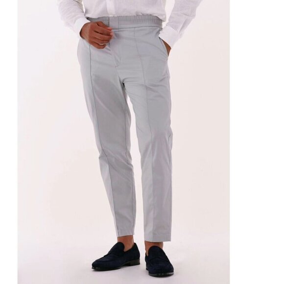 NWT Tiger of Sweden | Men's Sosa Trousers in Morning Grey - Picture 14 of 16